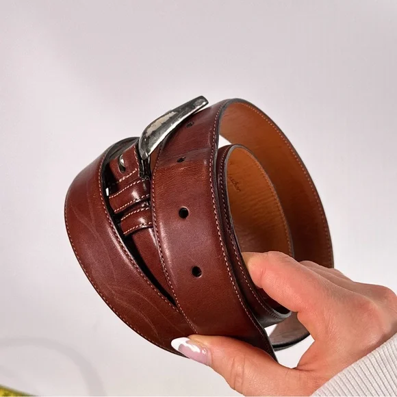 Trafalgar Men’s Dress Belt Easton Cortina Leather Brown Size 40 - Picture 3 of 15